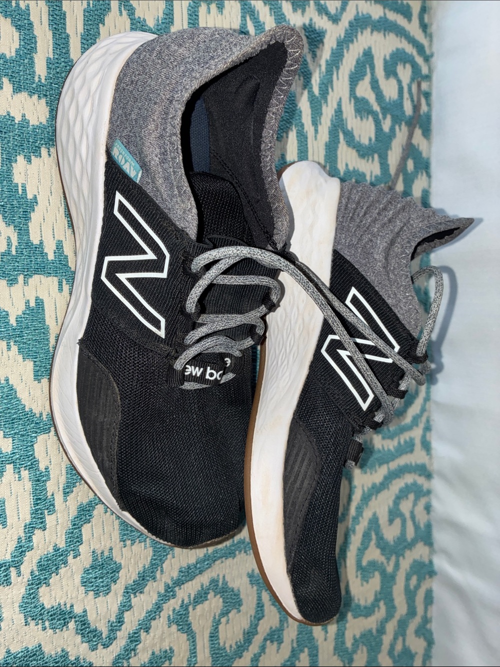 New Balance Black & Gray Knit-Back Athletic Sneakers Fresh Form Roav Boys Sz 4.5 - Picture 10 of 11